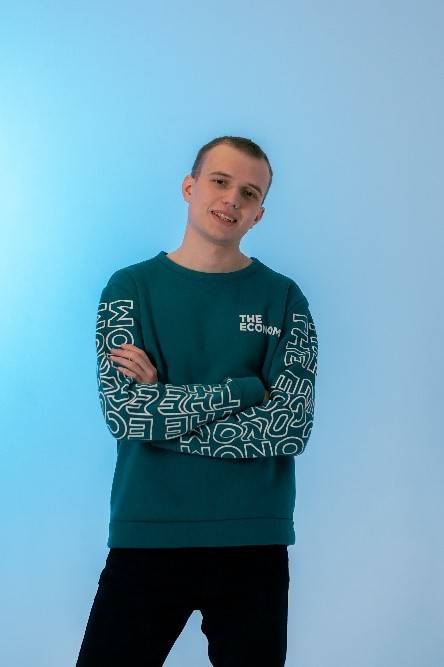 Кулешов Артемий 